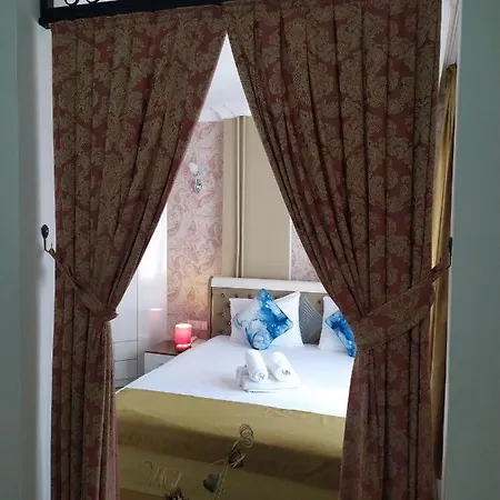 Senar Otel