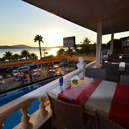 Otel Senar Ayvalı